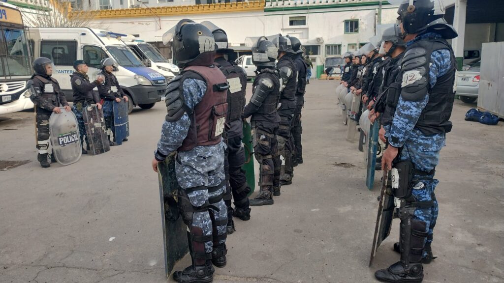 Efectivos de la Policía de Chaco realizaron Curso Táctico en Buenos Aires