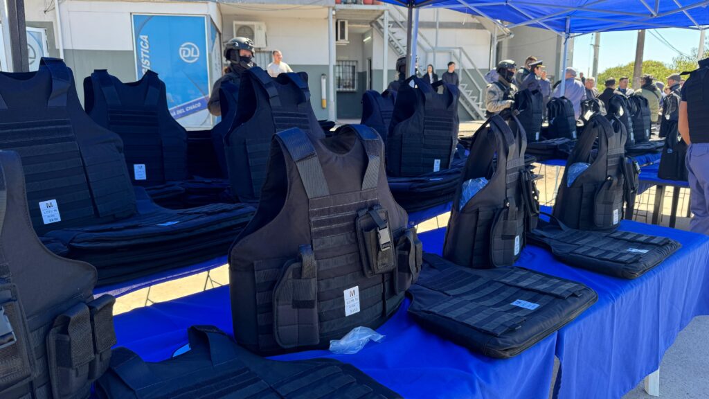 600 nuevos chalecos de seguridad para la policía de Chaco