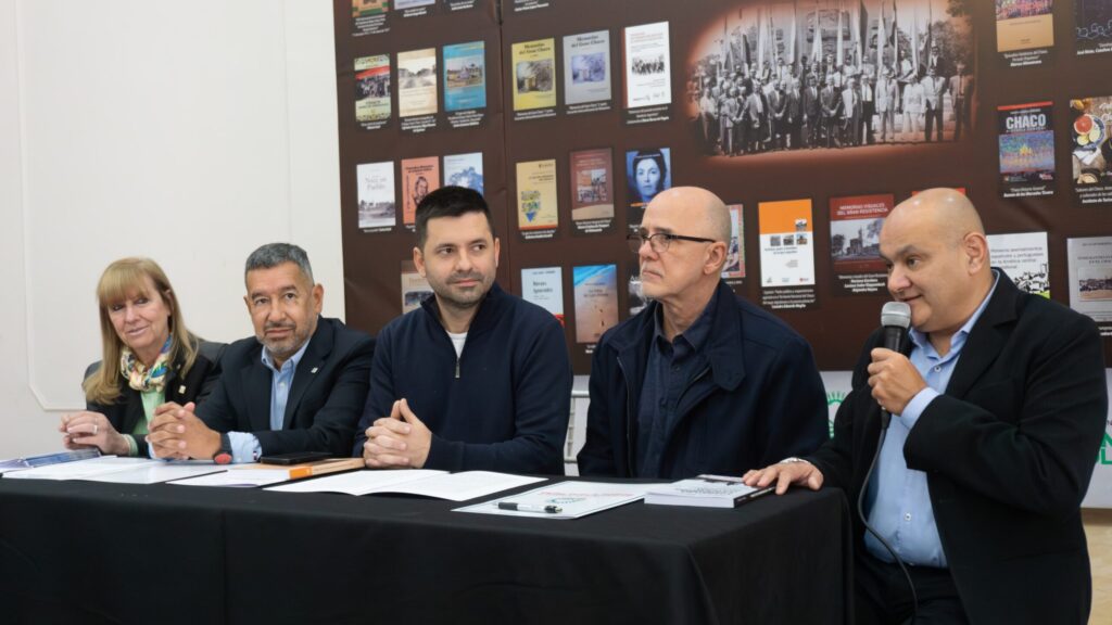 Municipio chaqueño firma convenio con FADyC CUNNE para dictado de Diplomatura Universitaria