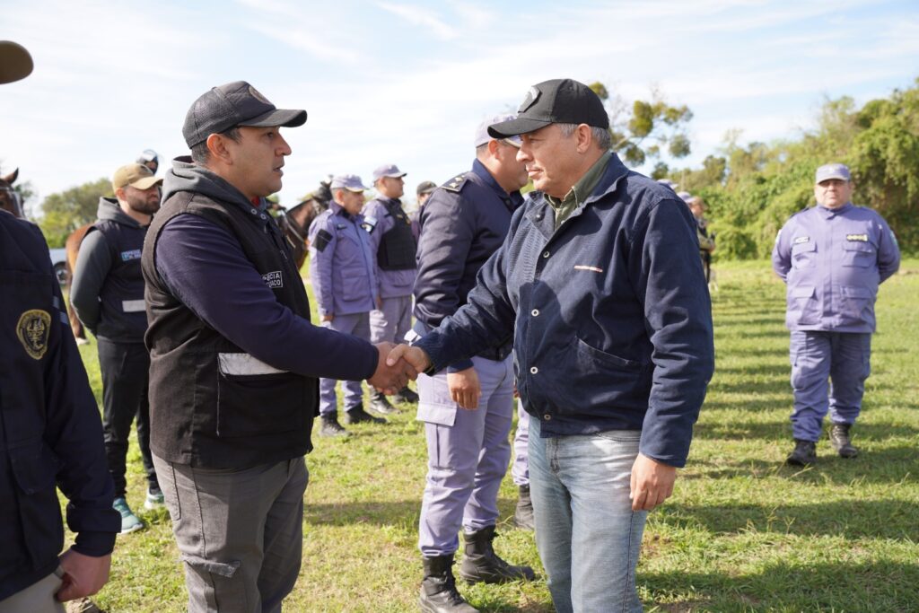 Seguridad del gobierno de Chaco presente en el lanzamiento de los operativos de control para La Pesca del Dorado en la Isla del Cerrito