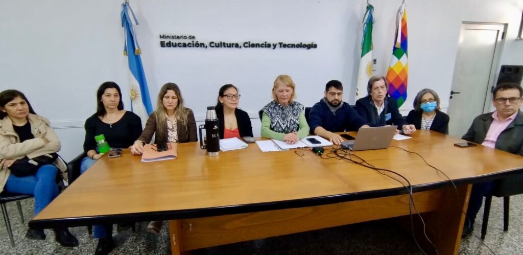 Chaco avanza con la implementación de títulos digitales en Educación