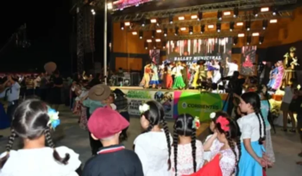 Así se vivió la primera noche del Festival Nacional del Auténtico Chamamé Tradicional Correntino