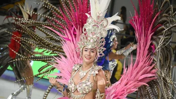 El Nolo Alías vibró en la primera noche de competencia de los Carnavales Provinciales