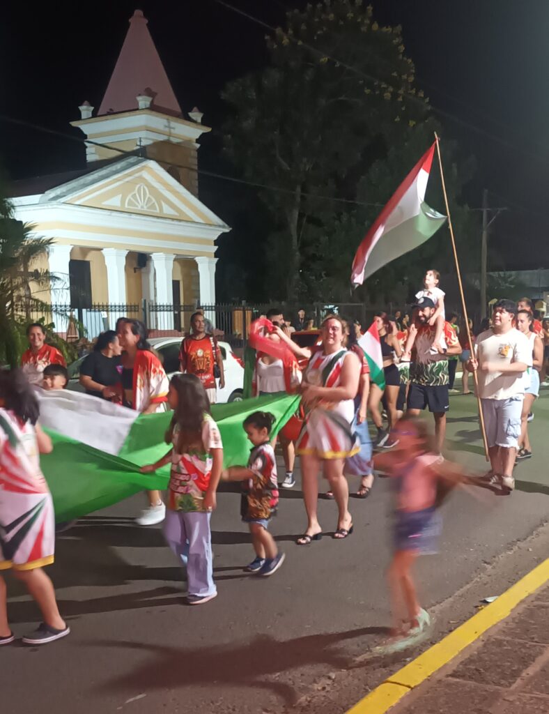 En las calles de Ituzaingó aún resuenan los ritmos de la reciente exitosa fiesta del Rey Momo