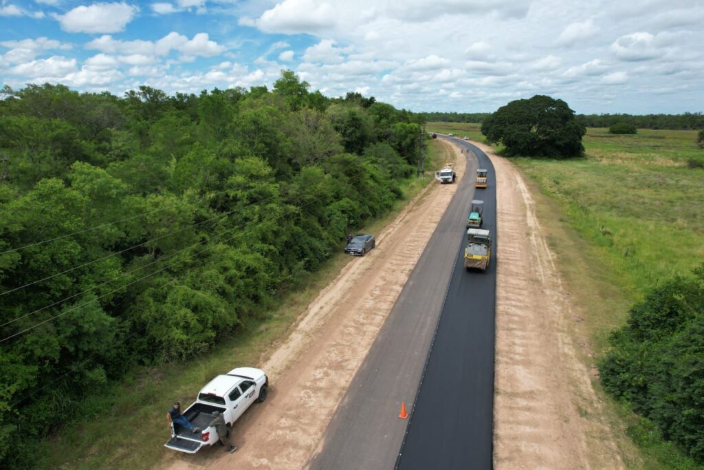 Avanzan las Obras en la Ruta Provincial N° 30: Un Paso Adelante para la Conexión y el Desarrollo del interior chaqueño