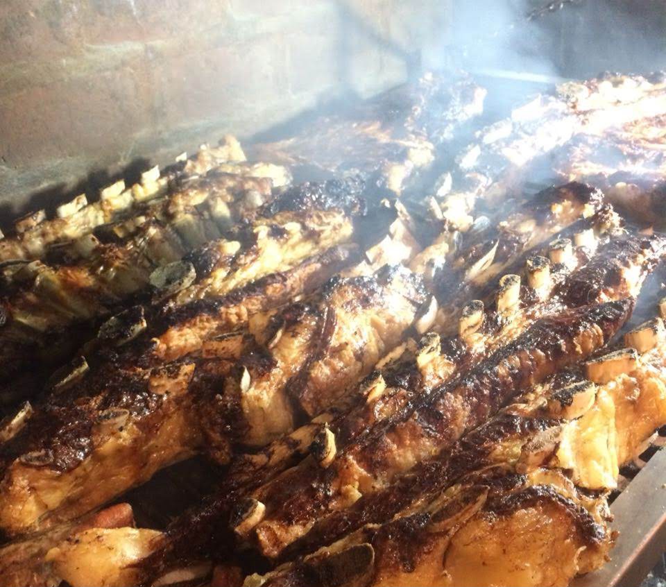 👷♂️ Día del Trabajador: Feriado con «asado bajo techo» y alerta meteorológica en el Chaco