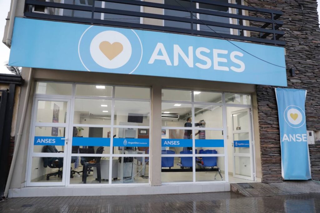 Fecha de cobro de Anses: el cronograma de pagos para este miércoles 13 de mayo