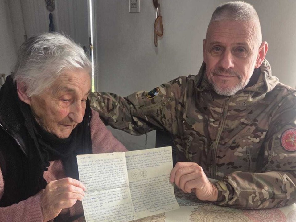 Es veterano de Malvinas, recuperó una carta que le robaron hace 42 años y emocionó a su mamá