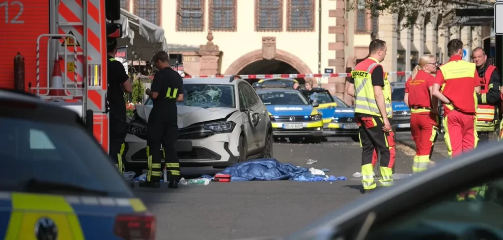 Atropello múltiple en Leipzig: dos muertos, varios heridos y conmoción en Alemania