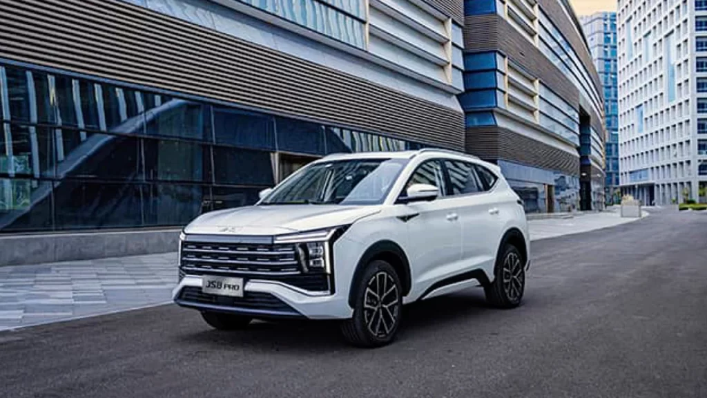 Una marca china lanzó planes de ahorro para autos importados en 84 cuotas: cuánto se paga por mes