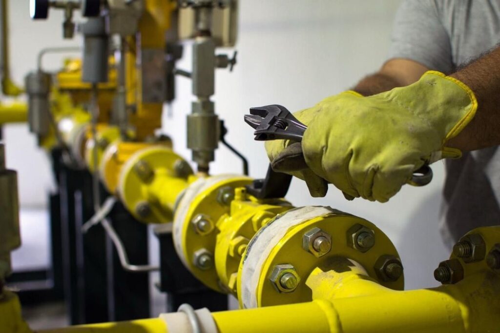 La ola polar disparó el consumo de gas y casi 150 empresas se quedaron sin suministro