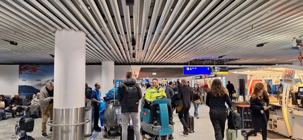 Turismo internacional: cayó la cantidad de argentinos que viajaron al exterior en abril