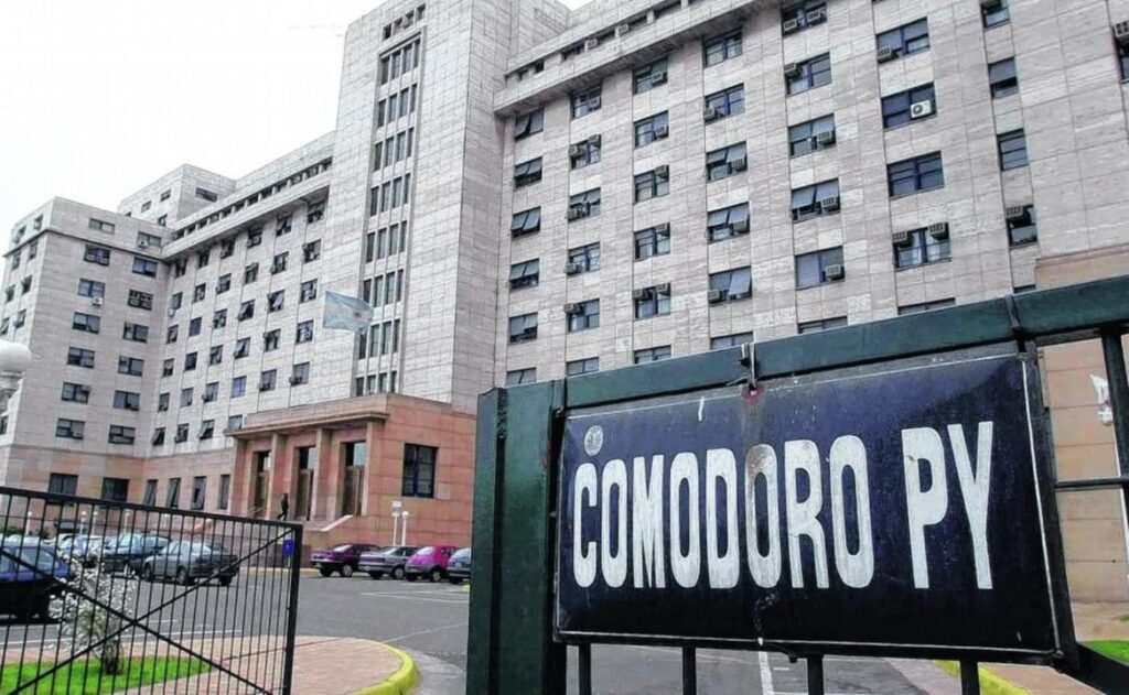 Causa Cuadernos: siguen las declaraciones de testigos en el TOF 7 desde este martes