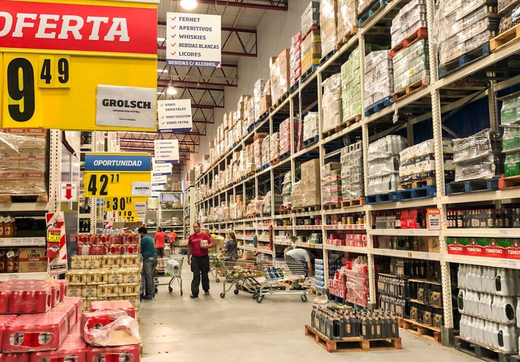 La inflación mayorista fue de 5,2% en abril y acumuló 30,8% en doce meses