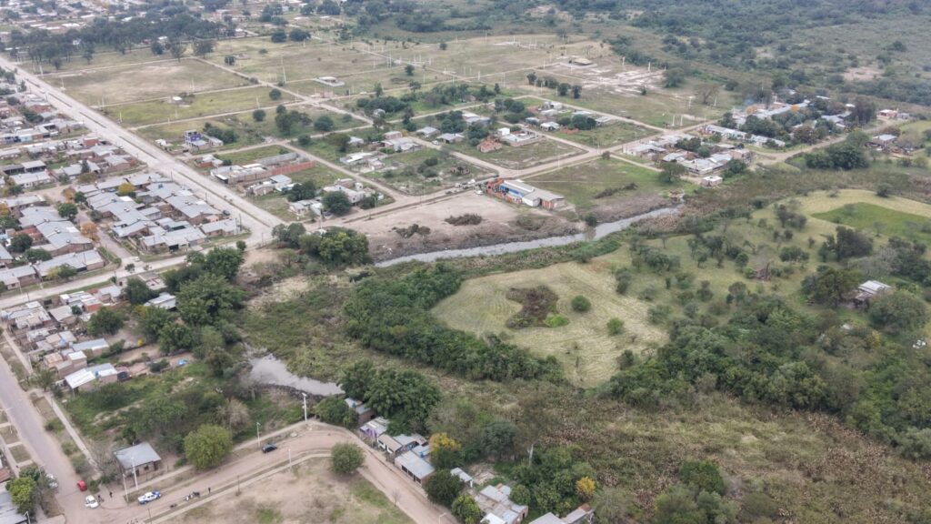 Intenso despliegue policial en Puerto Tirol para localizar a Axel González