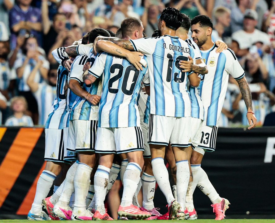 Cuál es la única incógnita que mantiene Scaloni para el debut de la Selección argentina en el Mundial 2026