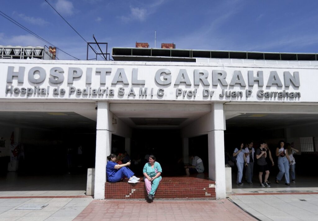 Crece la polémica en el Garrahan por el pago de bonos a trabajadores