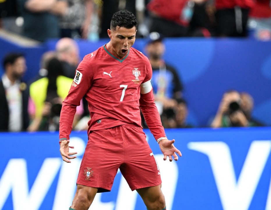 Cristiano Ronaldo superó tres récords en Mundiales con su doblete ante Uzbekistán
