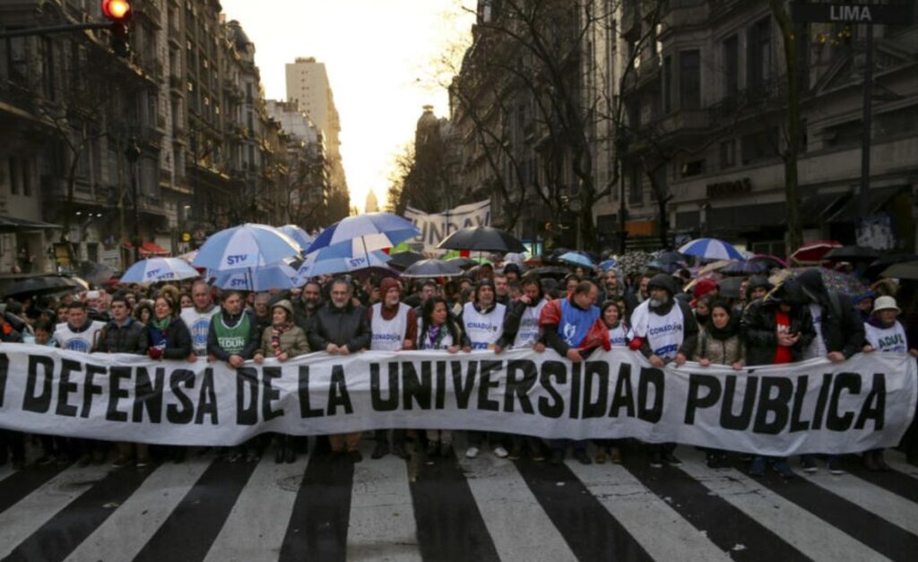 La Corte Suprema rechazó una queja del Gobierno en la causa por el financiamiento universitario