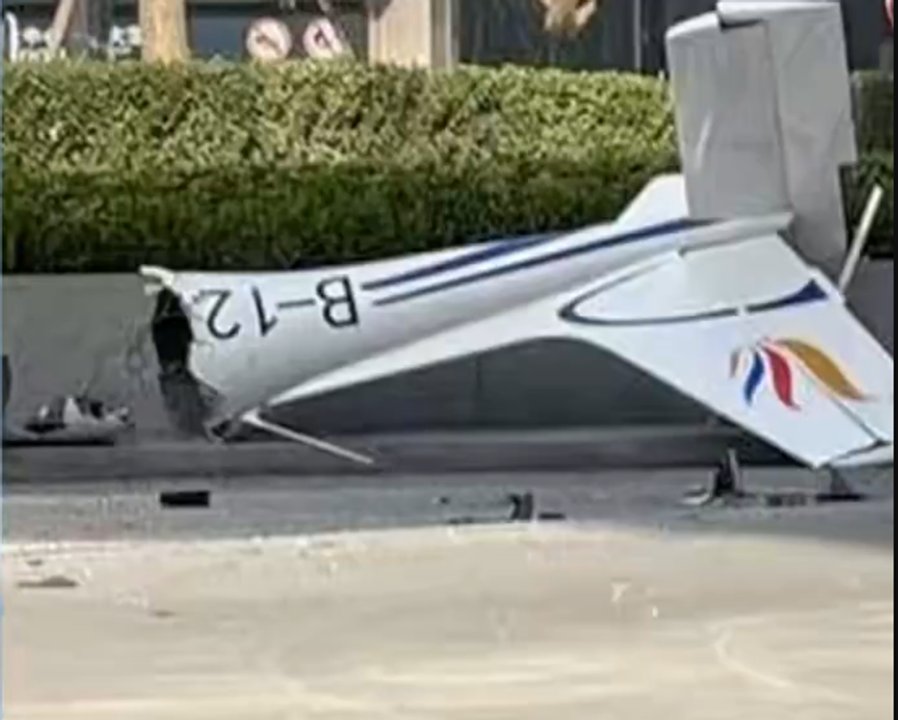 China: una avioneta se estrelló contra la Torre Citic, el edificio más alto de Beijing