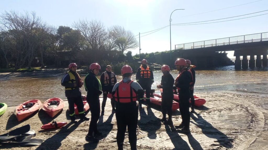 Hallaron un cuerpo en el Río de La Plata y hay preocupación para saber si se trata de alguno de los pescadores desaparecidos