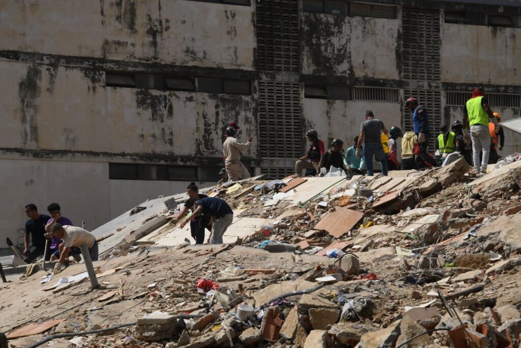 A cinco días del doble terremoto en Venezuela: la cifra de muertos asciende a 1450
