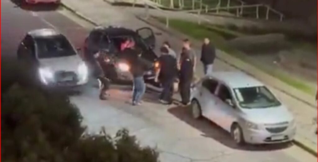 Milagro en Mar del Plata: un joven fue atropellado tras una pelea callejera y sobrevivió al brutal impacto
