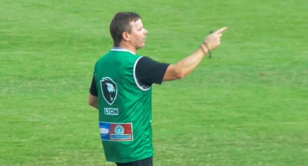 ÚLTIMO MOMENTO: Pedro Llorens dejó de ser el técnico de Chaco For Ever