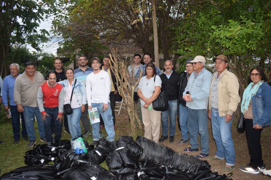 El programa Ñande fortalece la producción de frutillas con insumos y asistencia técnica en el interior de Chaco