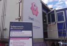 Educación inauguró el Aula Taller Móvil «Saberes Digitales» en la Bienal 2026