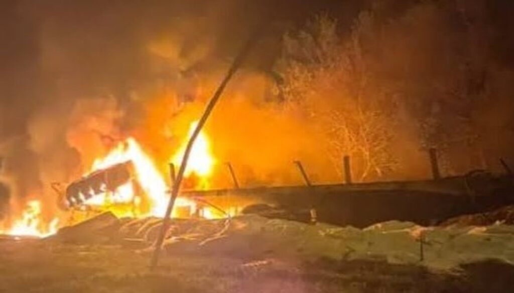 Murió un camionero al caer del puente Zárate-Brazo Largo
