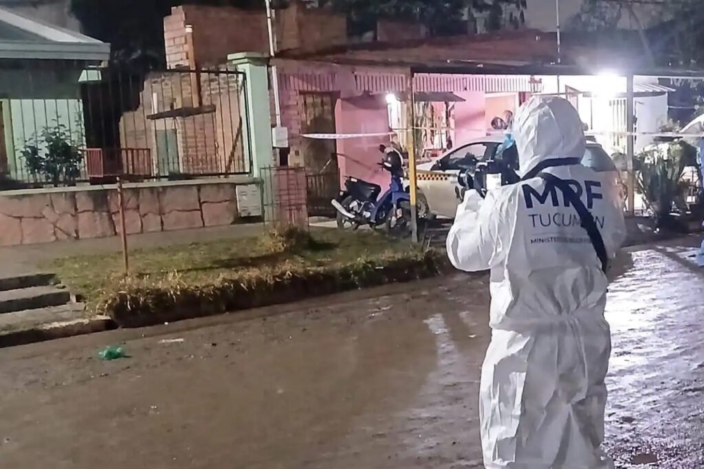 Encontraron el cuerpo atado de una mujer: fue torturada con golpes y asesinada con puñaladas