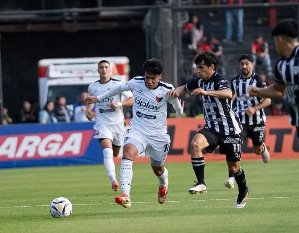 Chaco For Ever gritó en Santa Fe: Victoria clave ante Colón con gol de Enzo Gaggi y una actuación monumental de Gastón Canuto