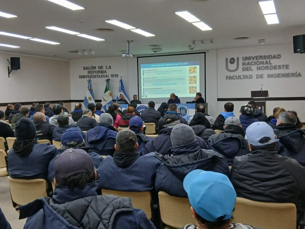 Jornadas de capacitación sobre salud y seguridad laboral en la Facultad de Ingeniería de la UNNE