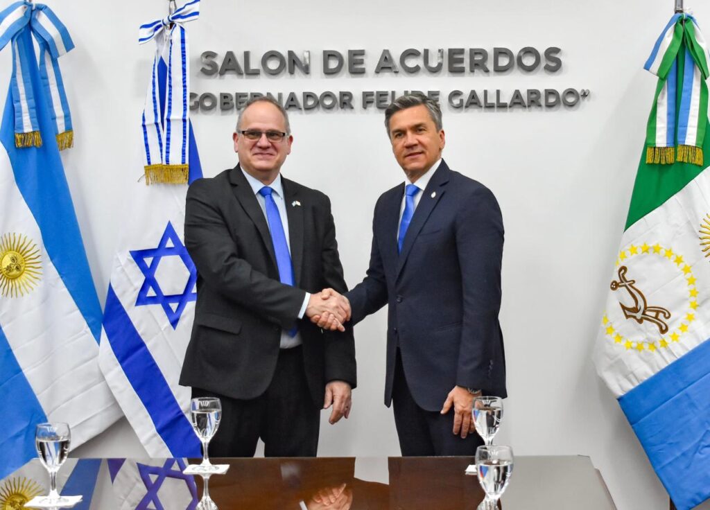 Encuentro institucional: Zdero recibió al embajador de Israel en Argentina, Eyal Sela