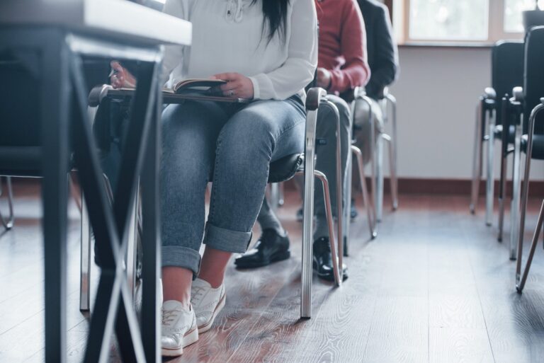 Transformando el Futuro: Cómo los Jóvenes Pueden Ser Agentes de Cambio