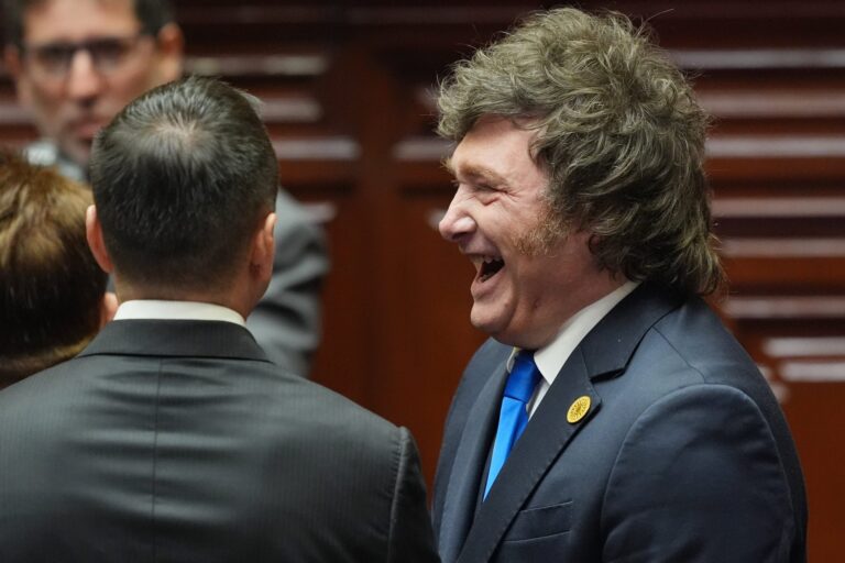 Desilusión en la Clase Media: Un Cambio en el Humor Social Argentino