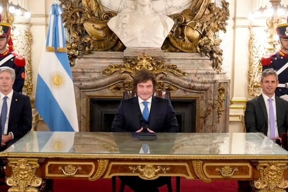 Milei lanza su campaña: Reforma del Banco Central como eje central