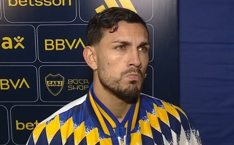 Jugadores de la selección argentina se preparan para acompañar a Lionel Messi en un momento difícil