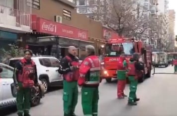 Incendio en un Edificio de Salguero Deja a Cinco Personas Afectadas