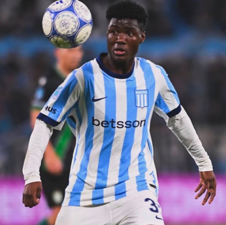 Alberto Campo: El joven ecuatoriano que brilla en su debut con Racing