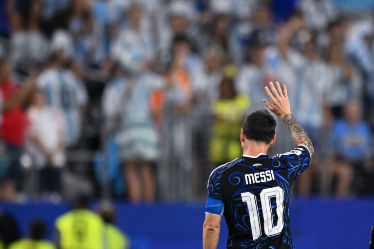 Los emotivos mensajes de despedida a Messi tras su retiro de la Selección Argentina