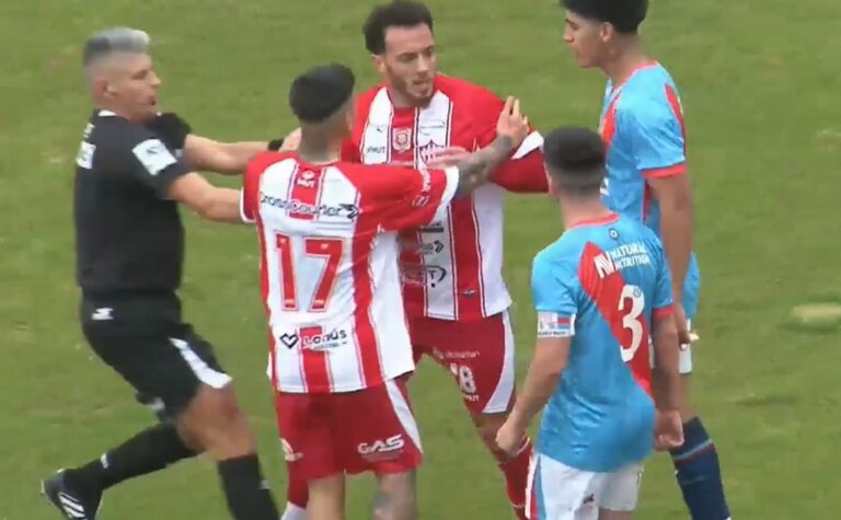 Explosiva batalla campal entre Arsenal y Talleres culmina en expulsiones y caos