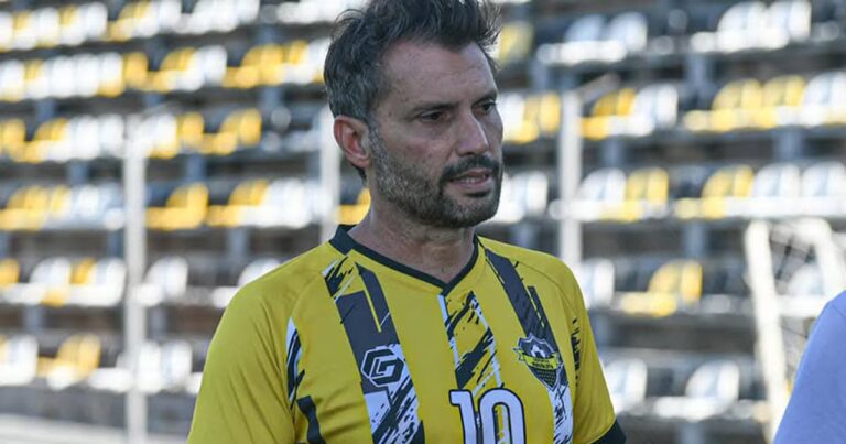 Luis Vidal, presidente de Recoleta, se niega a jugar contra Boca: «O soy dirigente o futbolista»