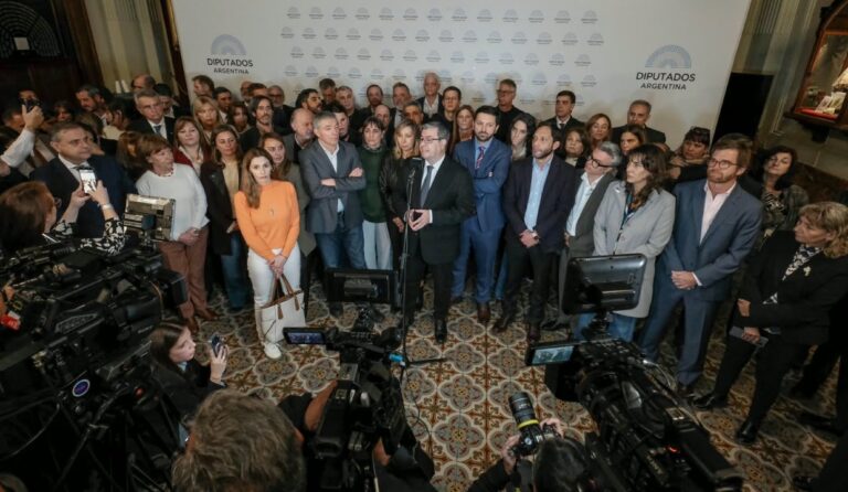 ¿Puede la oposición consolidar un ‘frente anti Milei’ en el Congreso?