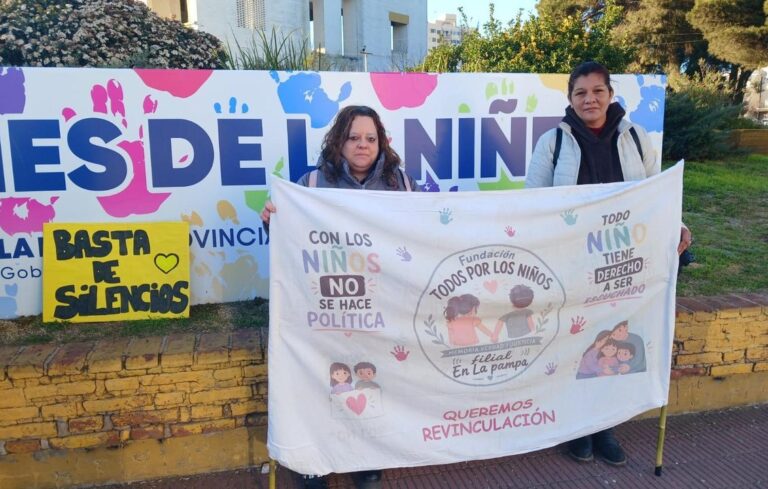 Familias Exigen Soluciones a Revinculaciones Estancadas en La Pampa