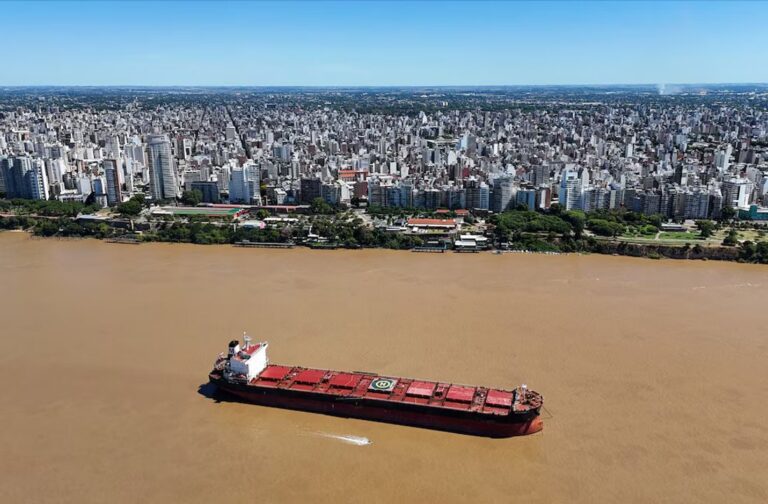 Facundo Moyano: Un Viaje Incierto en el Sindicalismo Argentino
