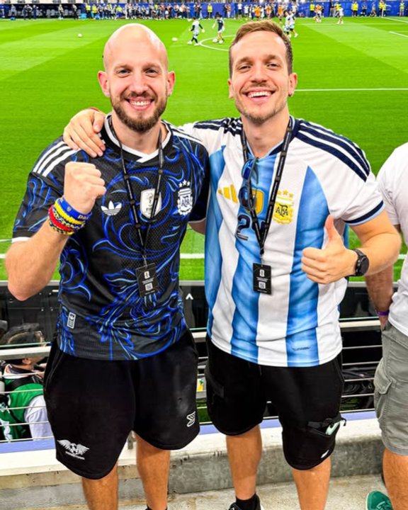 Eric Zeta y Habemus Fútbol: Una década de humor y pasión por el deporte