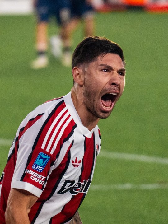 Crisis en River: Montiel se lesiona y el equipo enfrenta un desafío en la Sudamericana
