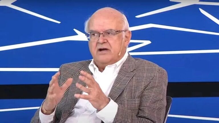 Economista advierte sobre la insostenibilidad del modelo económico actual